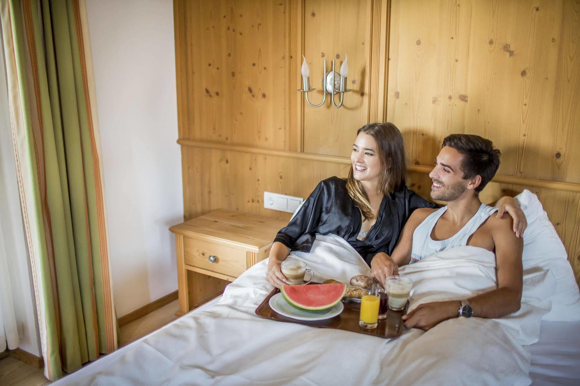 Das Gaestehaus Schneider Am Dorfplatz Alpbach Kültér fotó