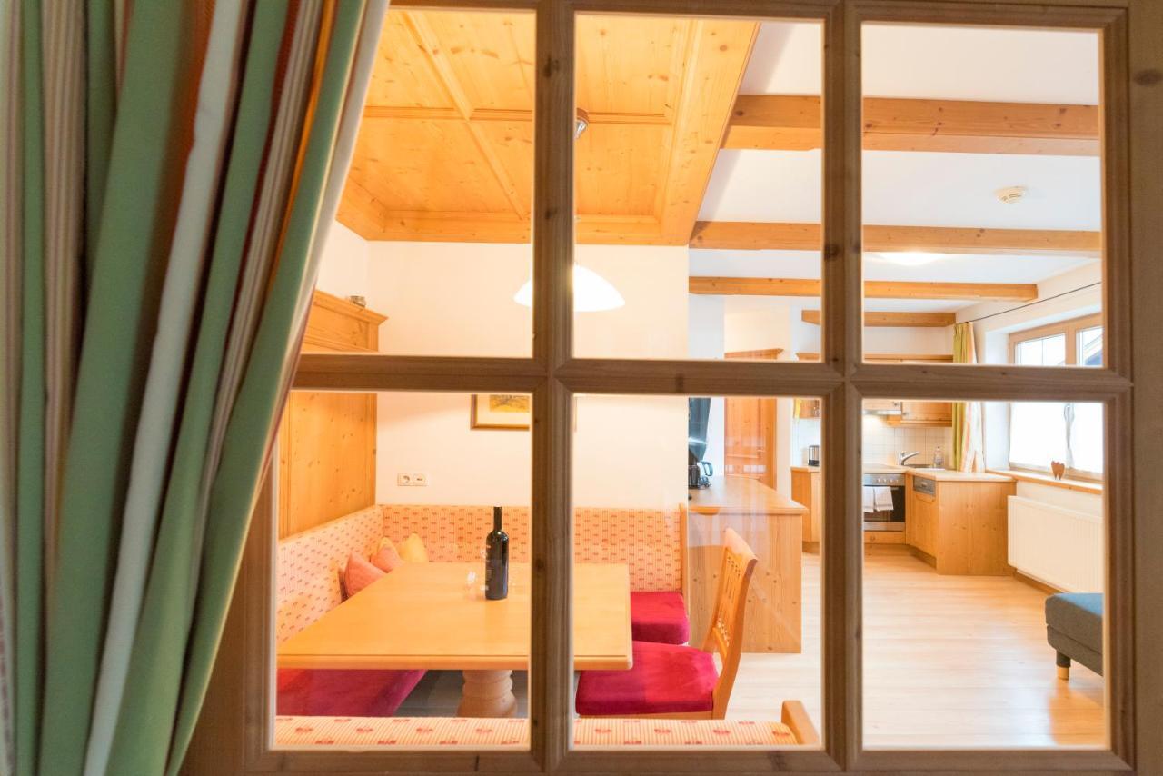 Das Gaestehaus Schneider Am Dorfplatz Alpbach Kültér fotó