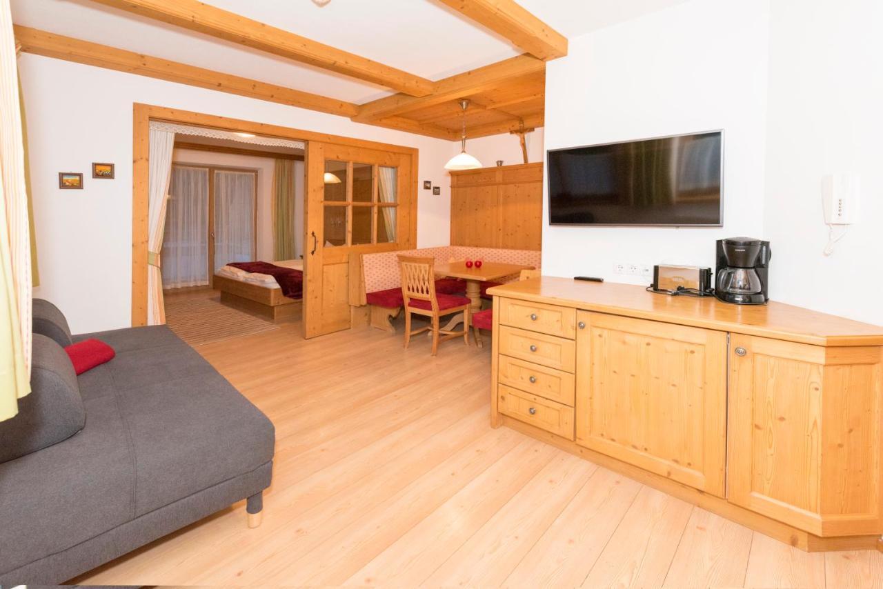 Das Gaestehaus Schneider Am Dorfplatz Alpbach Kültér fotó