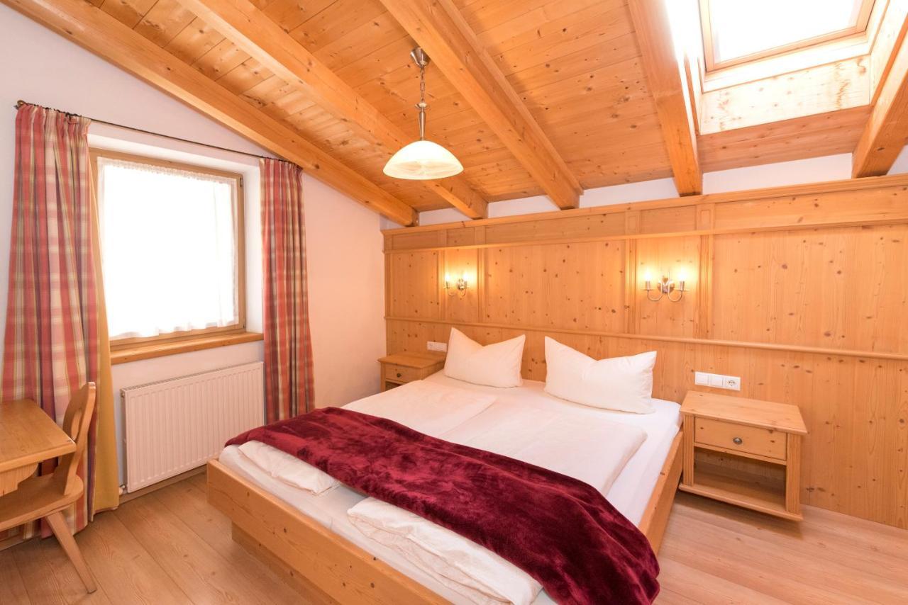 Das Gaestehaus Schneider Am Dorfplatz Alpbach Kültér fotó