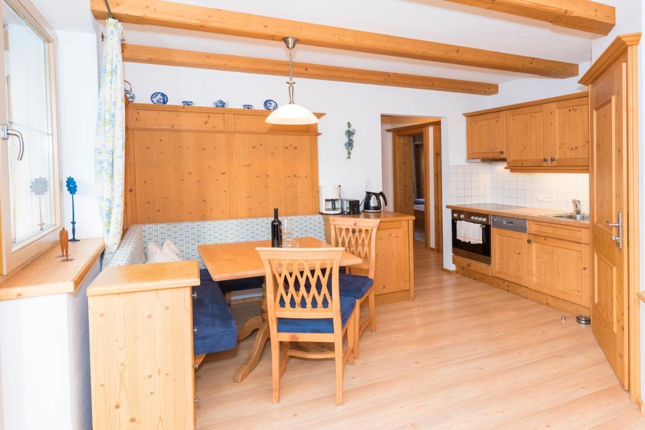 Das Gaestehaus Schneider Am Dorfplatz Alpbach Kültér fotó